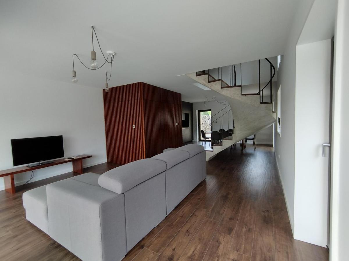 Villa Box House Paredes de Coura Exterior foto