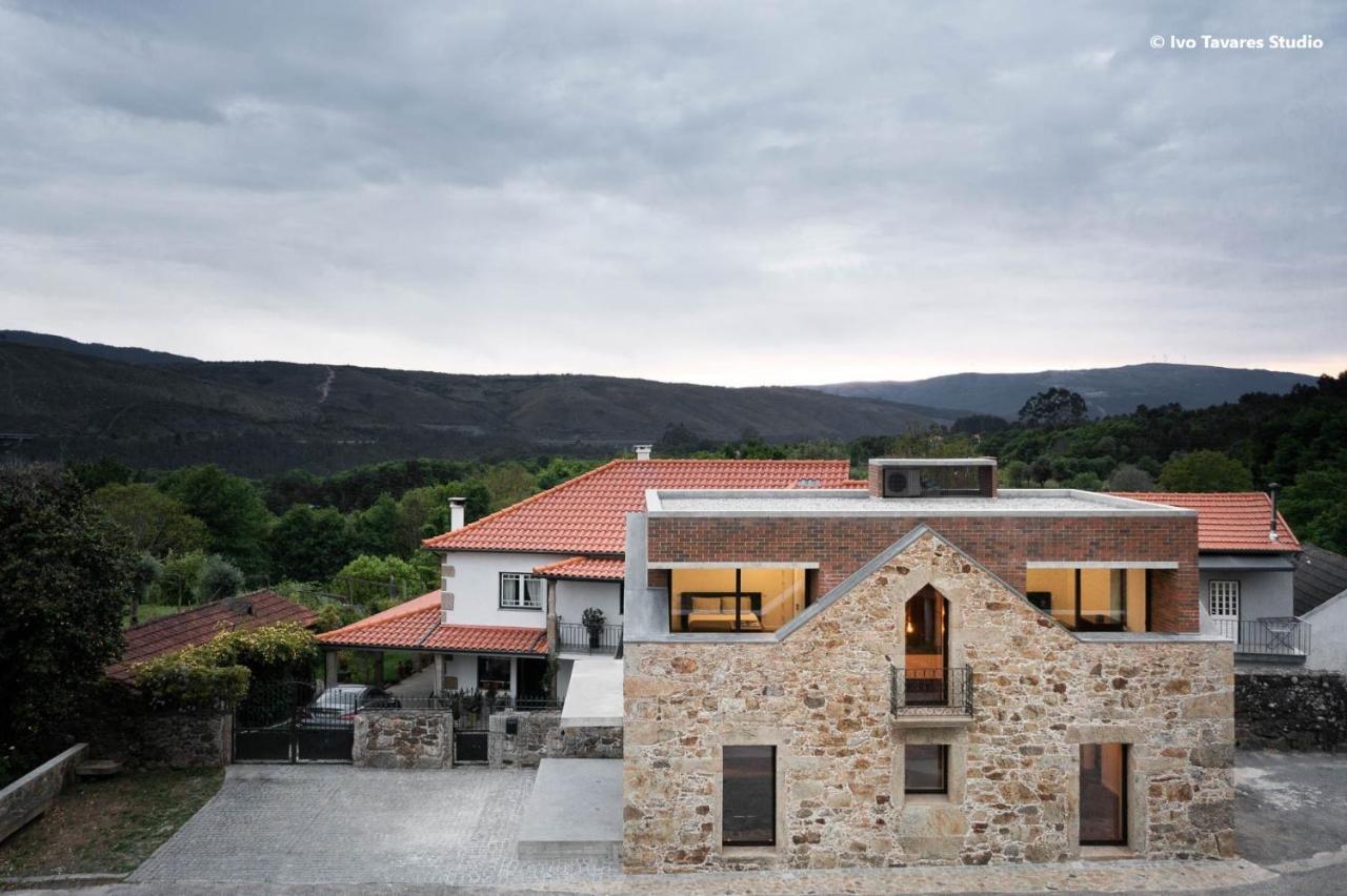 Villa Box House Paredes de Coura Exterior foto
